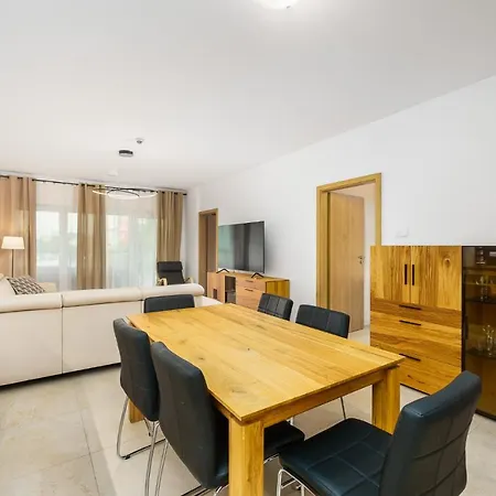 Appartement Aquamarina Prima 34 By Renters